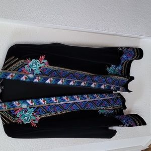 Calessa Embroidered velvet kimono